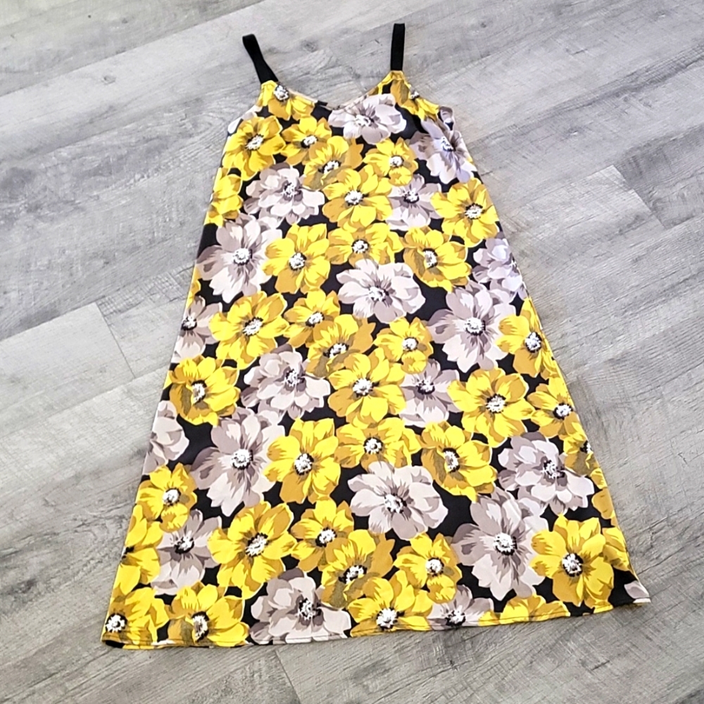 Who What Wear Floral Dress